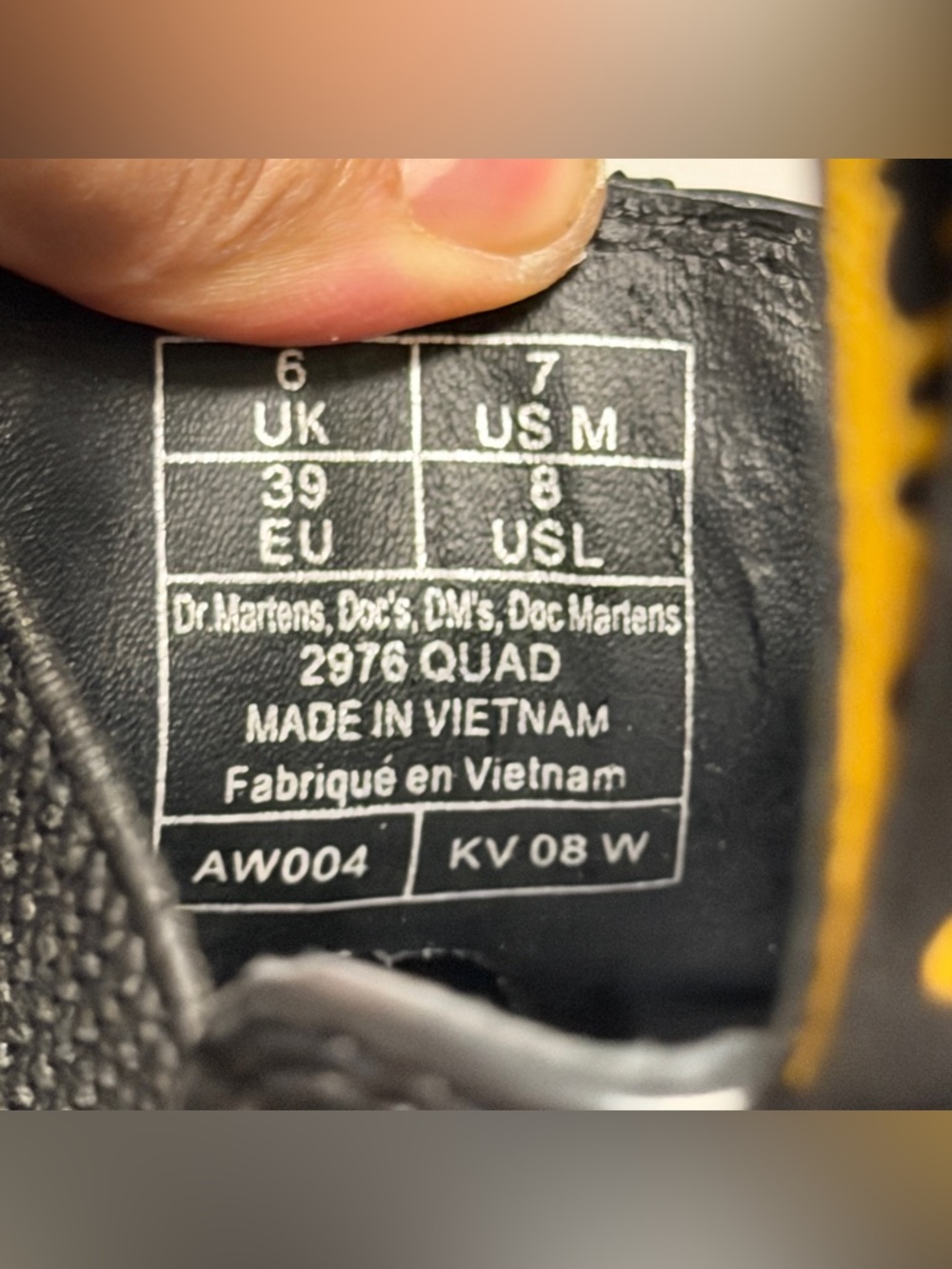 Dr. Martens 2976 Quad Smooth Leather Platform Chelsea Boots Women’s US 8 UK 6 - Picture 9 of 10